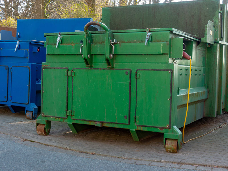 waste-compactor-services-universal-environmental-consulting-img3